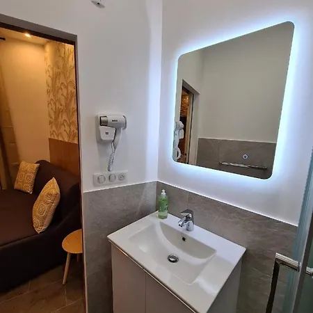 Briloc Centre * أجاكسيو